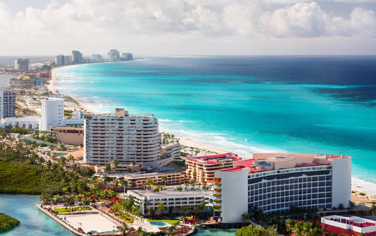 Round-Trip from Toronto to Cancun for Under $300